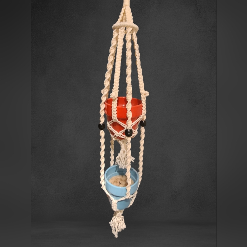 Macramé double plant hanger